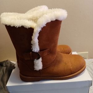 261) Charlie women's winter boots